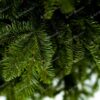 Detailná fotka 3D ihličia umelého vianočného stromčeka 3D Jedľa Kaukazská.