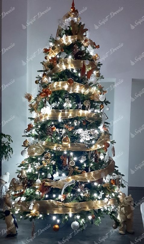Umjetno božićno drvce 3D Ekskluzivna Smreka 240cm