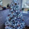 Umjetno božićno drvce Bijeli Bor 180cm LED