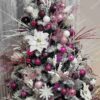 Umjetno Božićno drvce Bijela Smreka 180cm, bijelo drvce ukrašeno ružičastim ukrasima