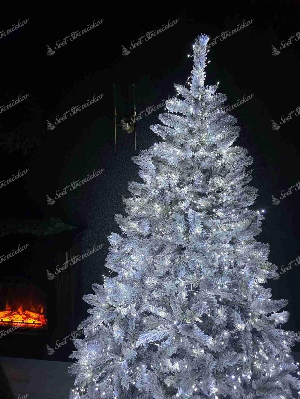 NANO LED lampice za božićno drvce hladno bijela 24m 800LED